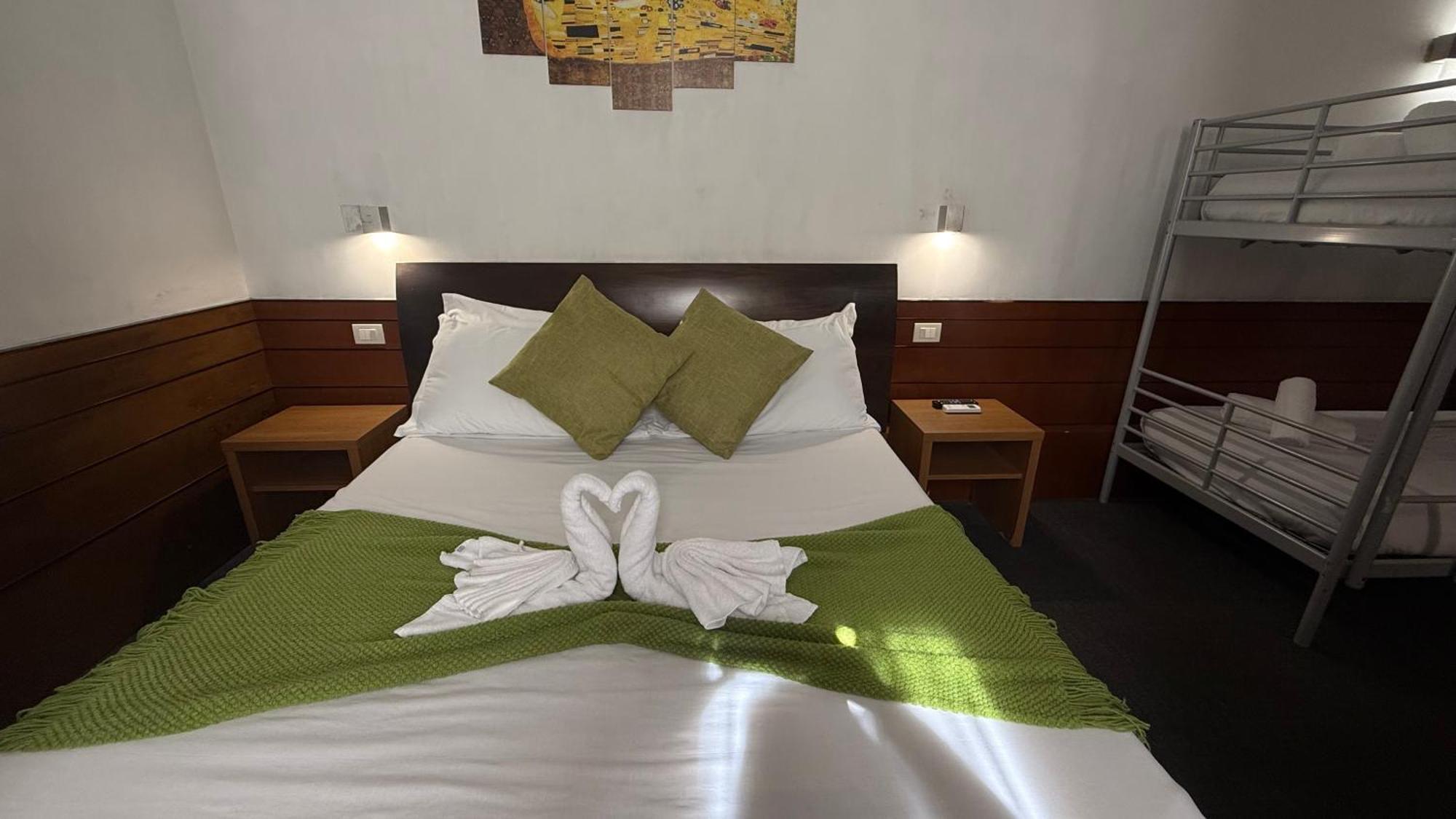 Romalive Hotel Bagian luar foto