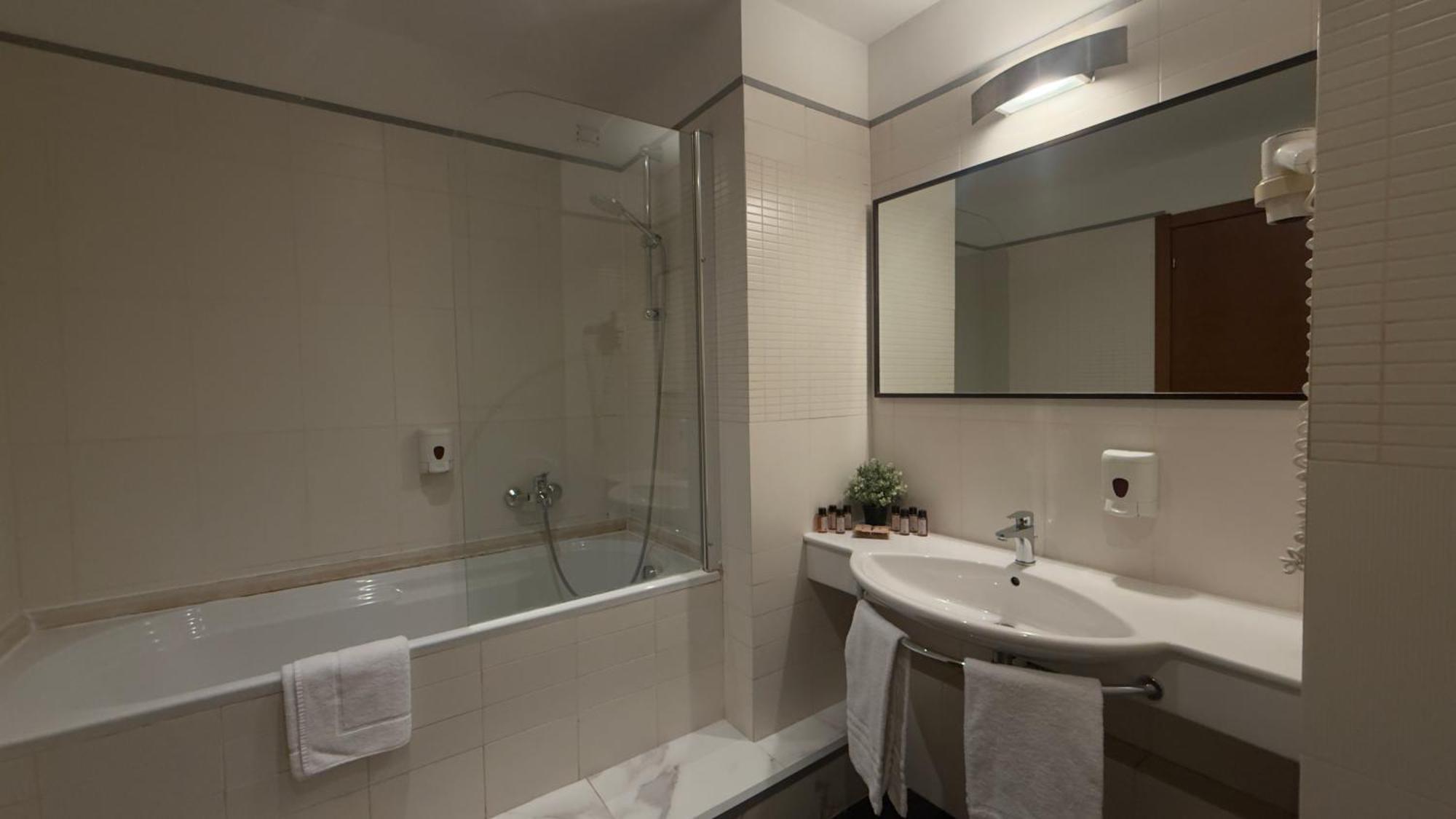 Romalive Hotel Bagian luar foto