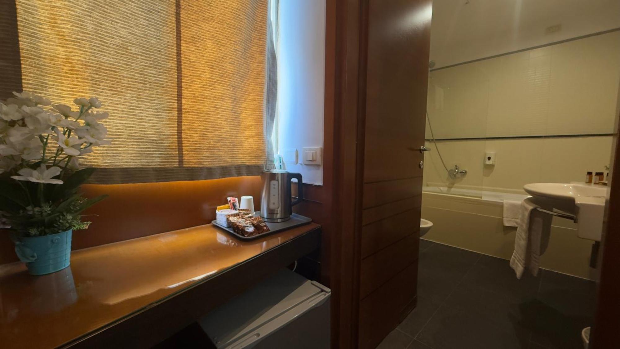 Romalive Hotel Bagian luar foto